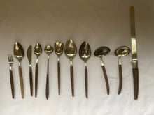 Load image into Gallery viewer, 11-Piece Mid-Centry Ekco Eterna Canoe Serving Utensils