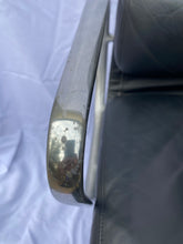 Load image into Gallery viewer, Eames Soft Pad Manager Chair, by Herman Miller